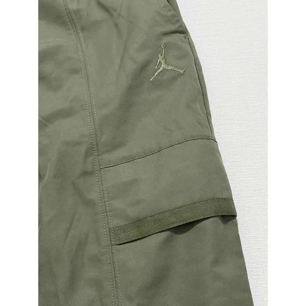 Jordan Essentials Woven Cargo Pants Undefeated Olive Green Sz Small FN4539-222